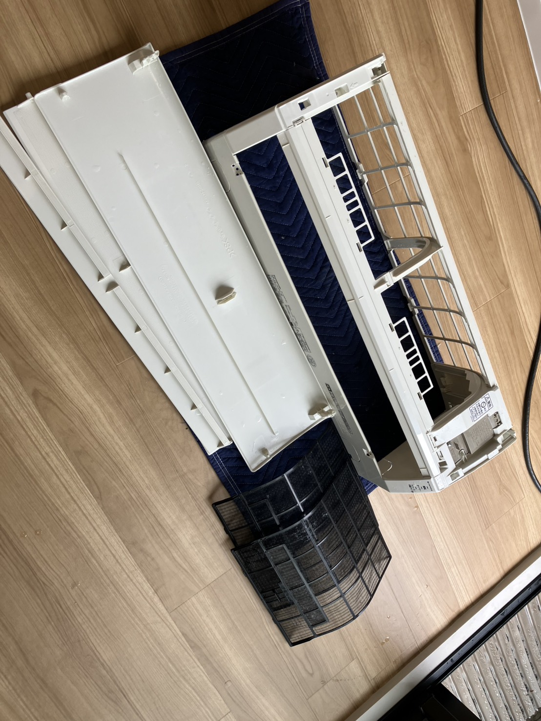 宝塚市山本のエアコンクリーニング 外装パーツアフター