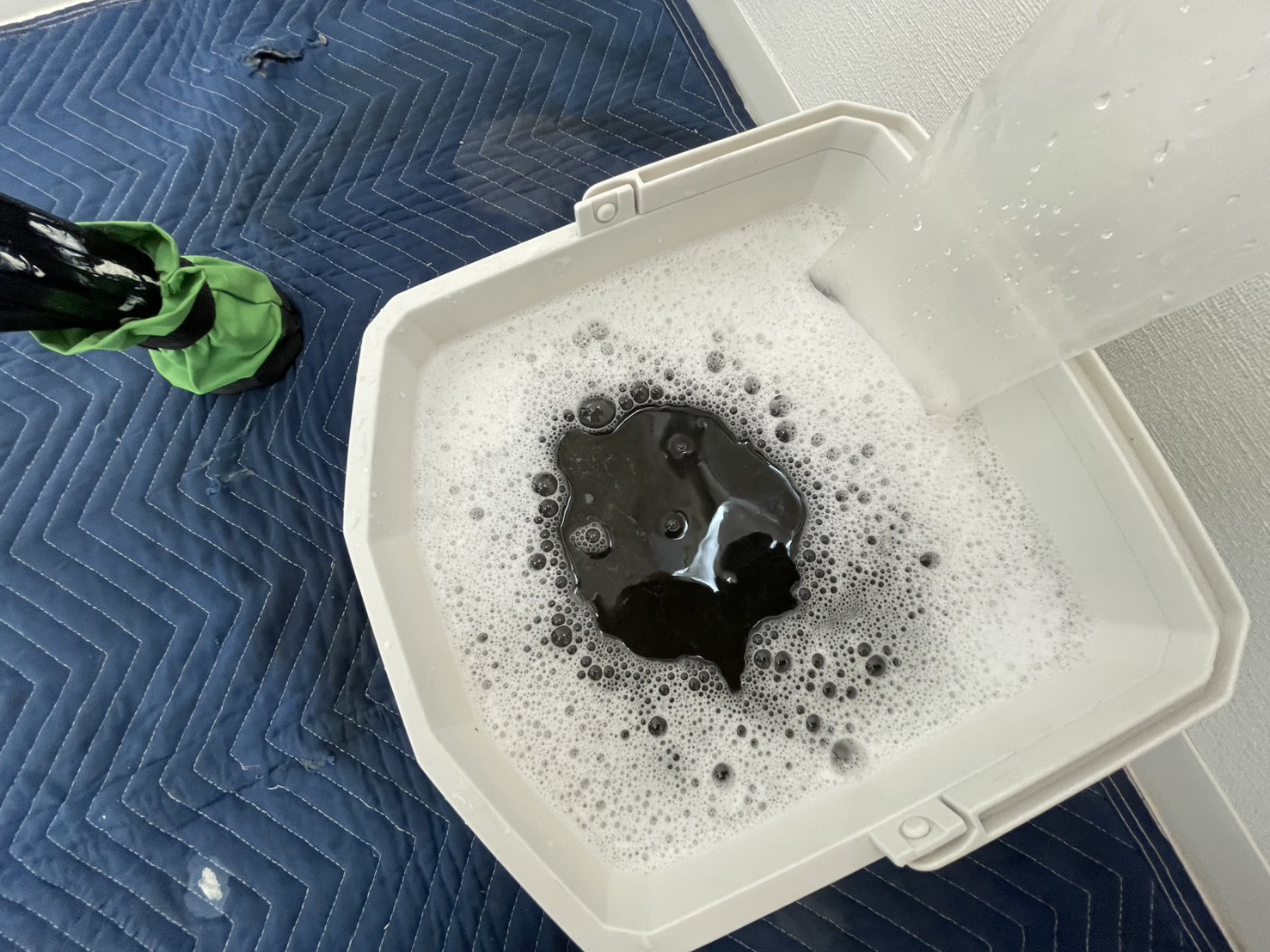 宝塚市小浜のエアコンクリーニング 洗浄後汚水 富士通ゼネラル AS-A227H