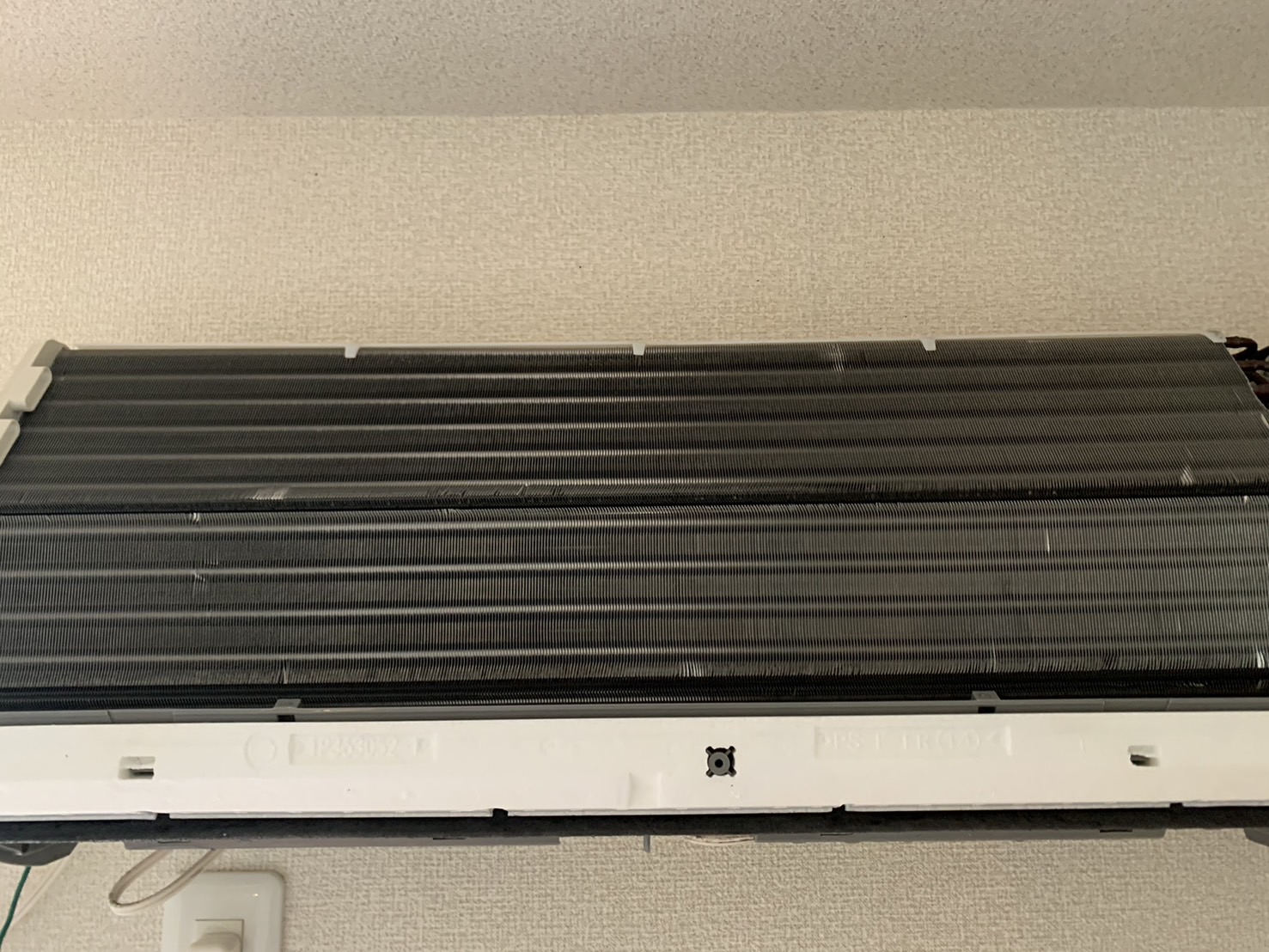 宝塚市宝塚南口のエアコンクリーニング 熱交換器アフター ダイキン F28WTES-W