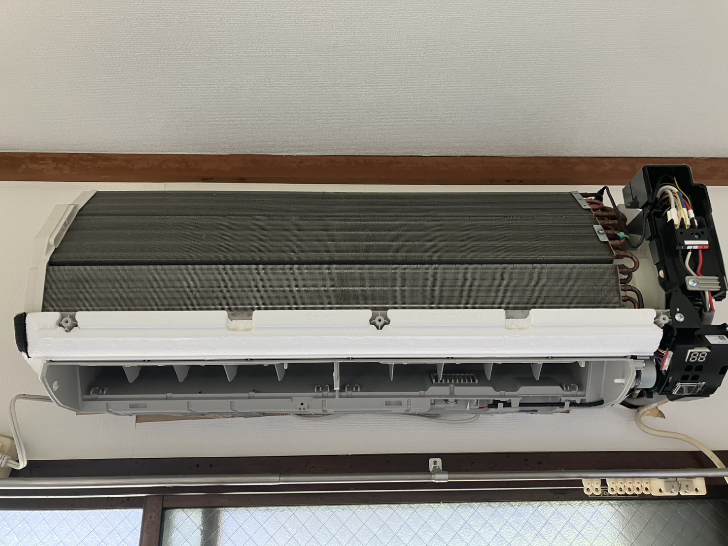 川西市大和東のエアコンクリーニング 熱交換器アフター シャープ AY-S22DH