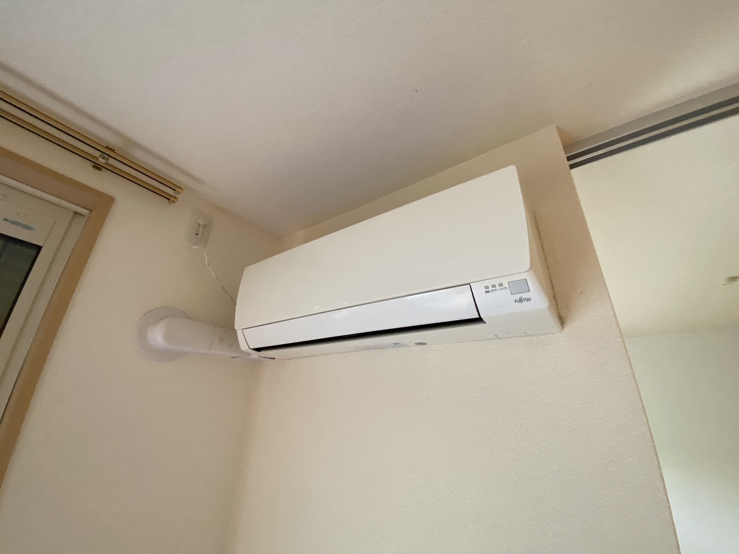 エアコンクリーニングを川西市火打で実施した富士通ゼネラル AS-A367H のエアコン本体
